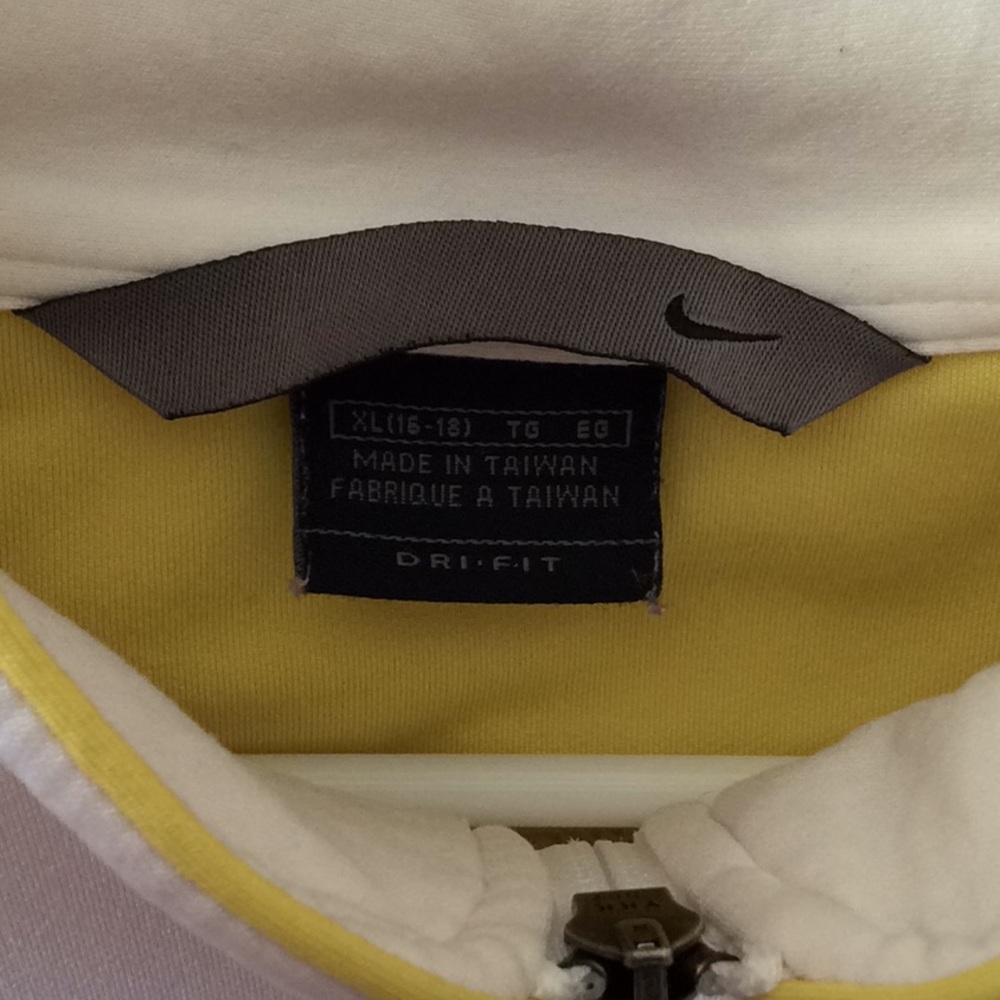 Nike track jacket - Picture 2 of 4